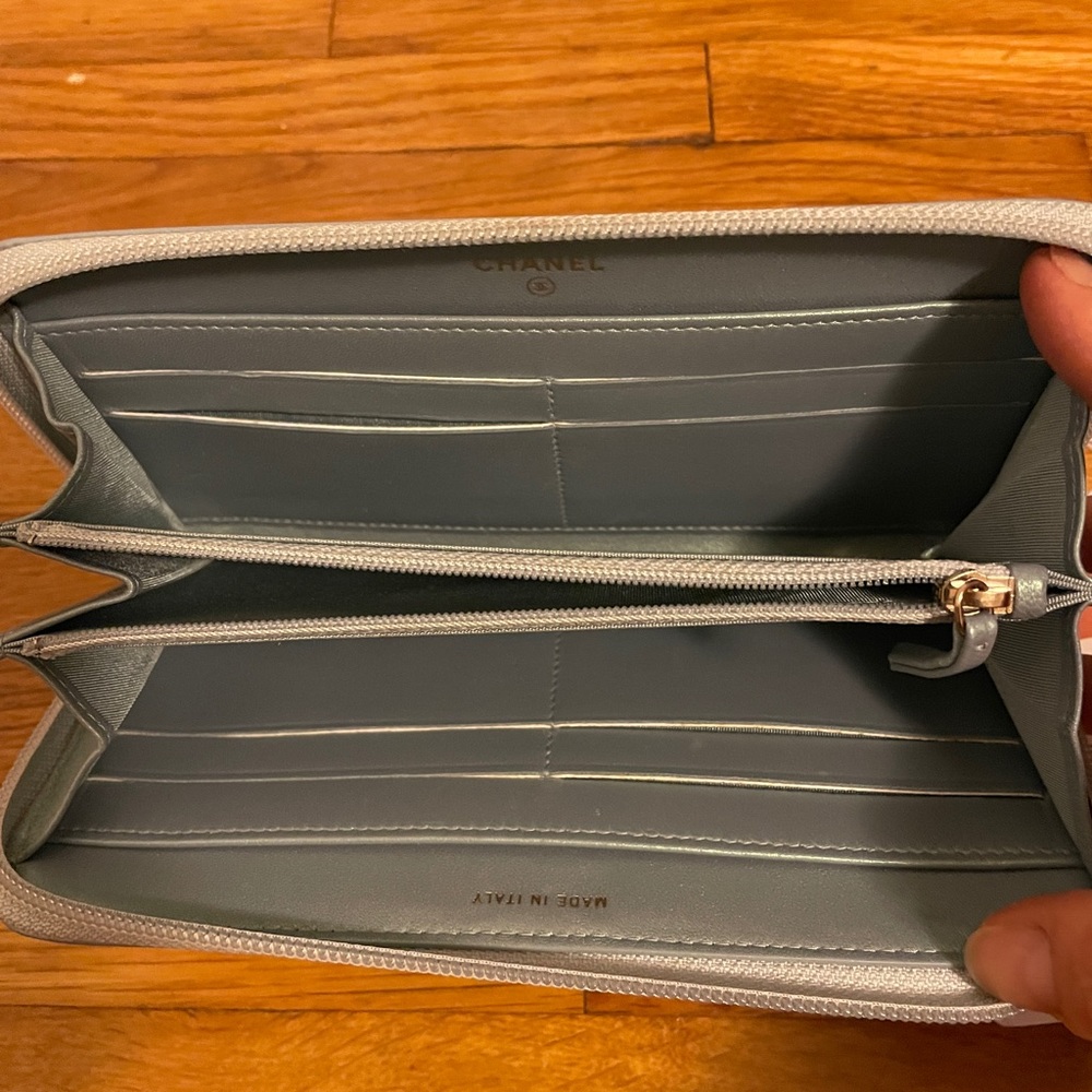 SOLD Chanel Boy Continental Baby Blue Wallet EUC - Picture 8 of 9